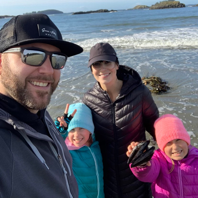 kelsey munson pr executive at meet pepper hangs out at the beach in tofino with her husband and two daughters